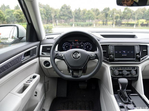 上汽大眾 途昂 2017款 380TSI 四驅旗艦版