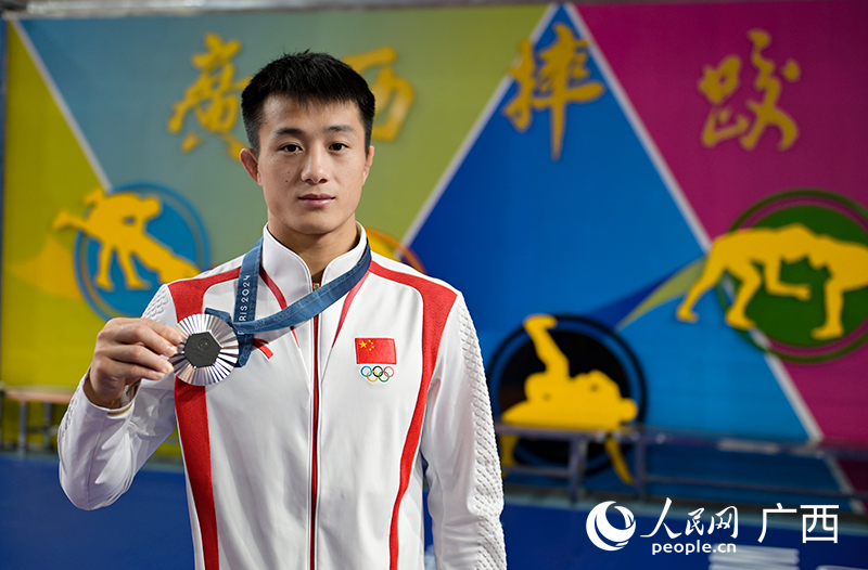 廣西摔跤運(yùn)動(dòng)員曹利國(guó)。人民網(wǎng) 雷琦竣攝